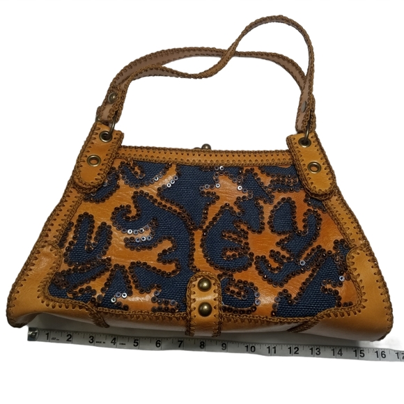 ISABELLA FIORE Sequine Handbag - Picture 8 of 12
